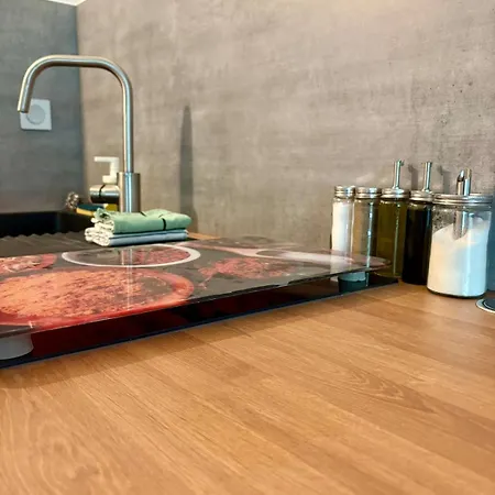 דירה Le Phoenica - Former - Parking