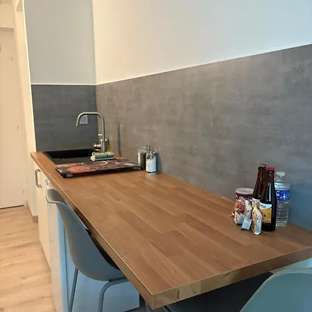 Le Phoenica - Former - Parking *