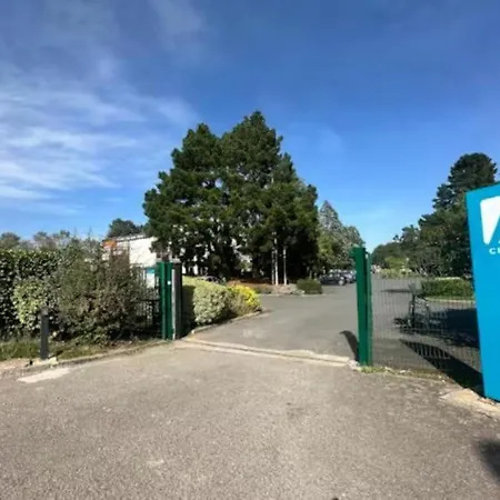 Le Phoenica - Former - Parking Carquefou