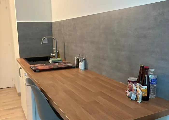 Le Phoenica - Former - Parking *